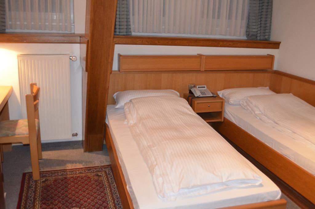 Hotel Drei Schweizer Neuwied Buitenkant foto